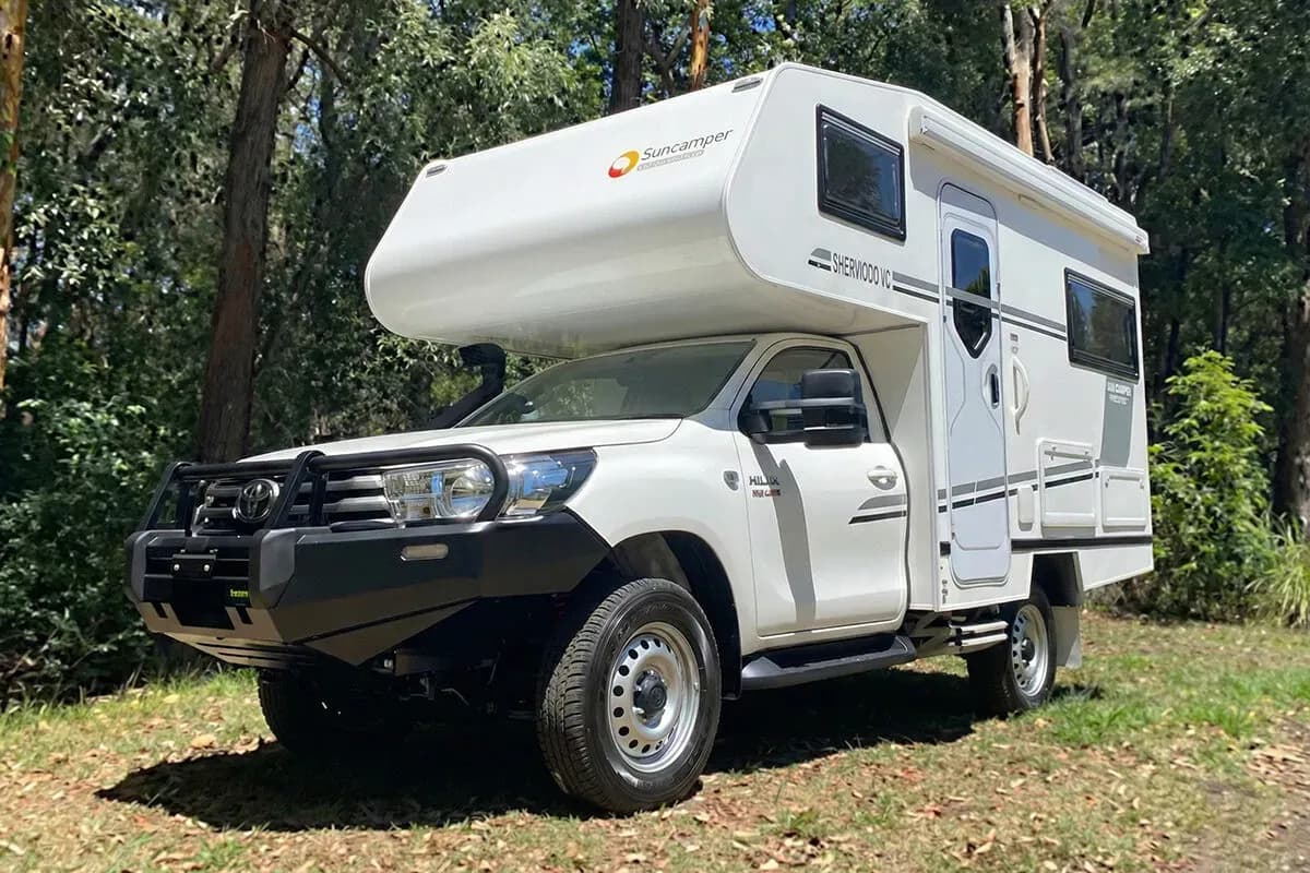 4WD Suncamper Motorhome