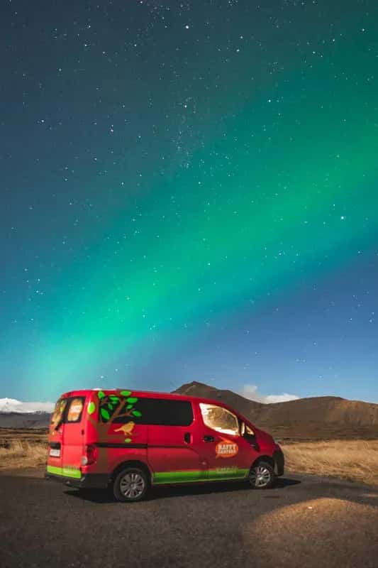 Happy 1 Minicamper, Happy Campers, Webasto Standheizung für kalte Nächte, Nordlichter in Island anschauen