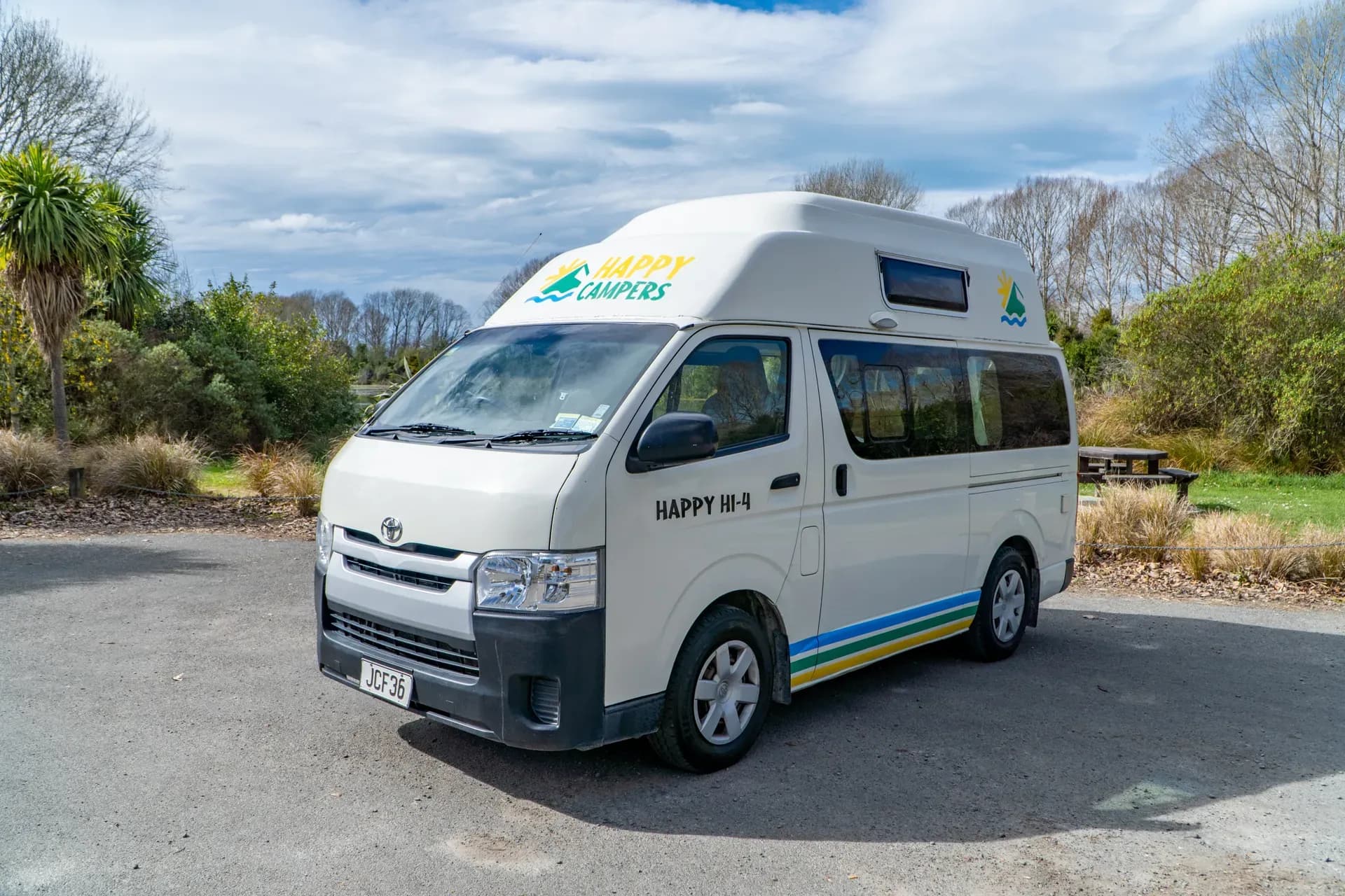 Happy Cruise Camper mit Hitop für 4 Reisende mieten in Neuseeland
