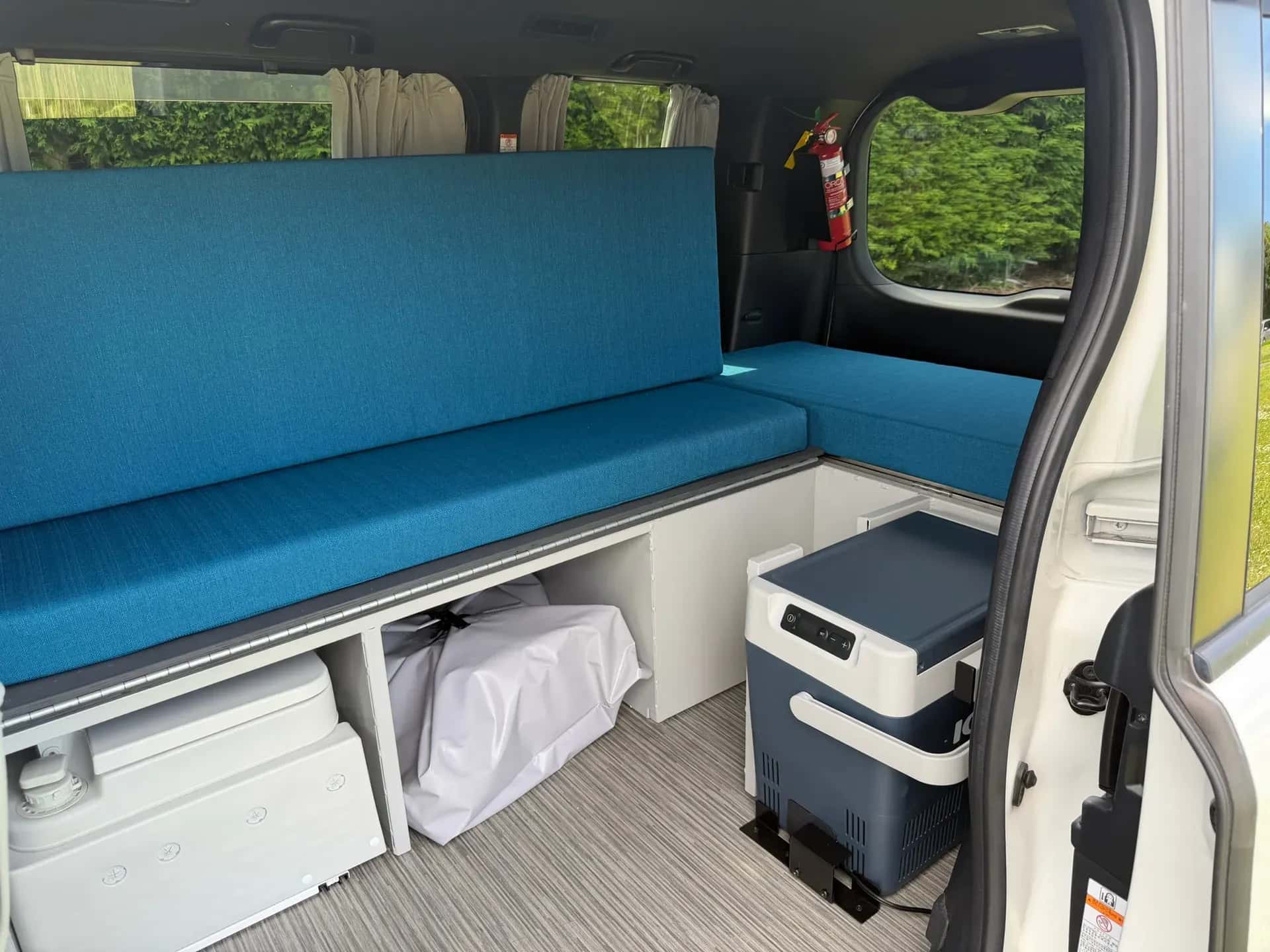 Neuseeland, TUI Campers, TUI Hybrid Sleeper, sitzbank innen