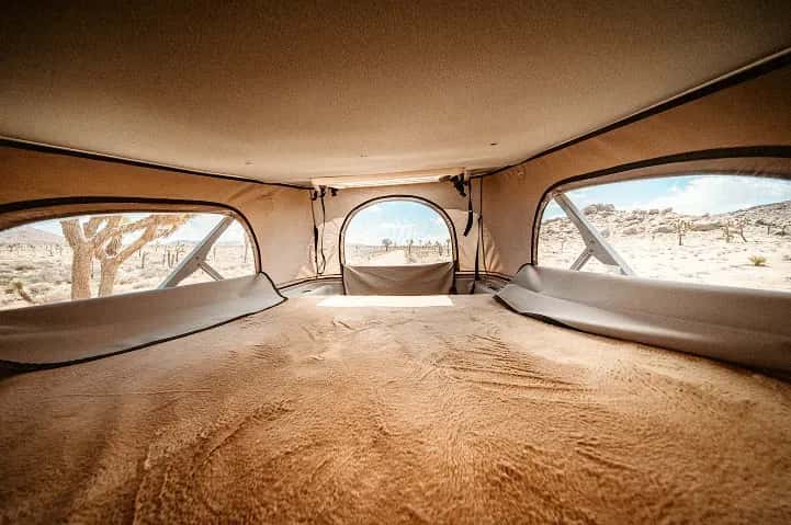 USA, Mighty Campers, Class B, Schlafplatz Dachzelt