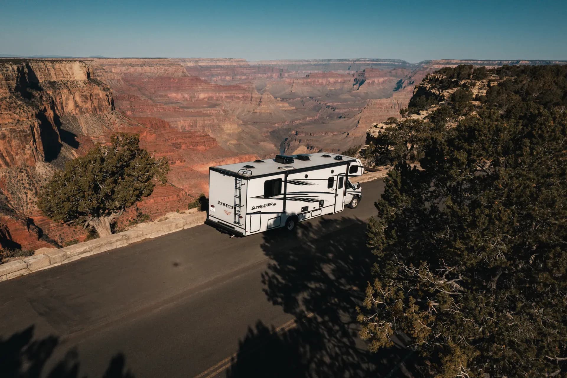 Road Bear RV USA, Class C 29-31' (R) Wohnmobil