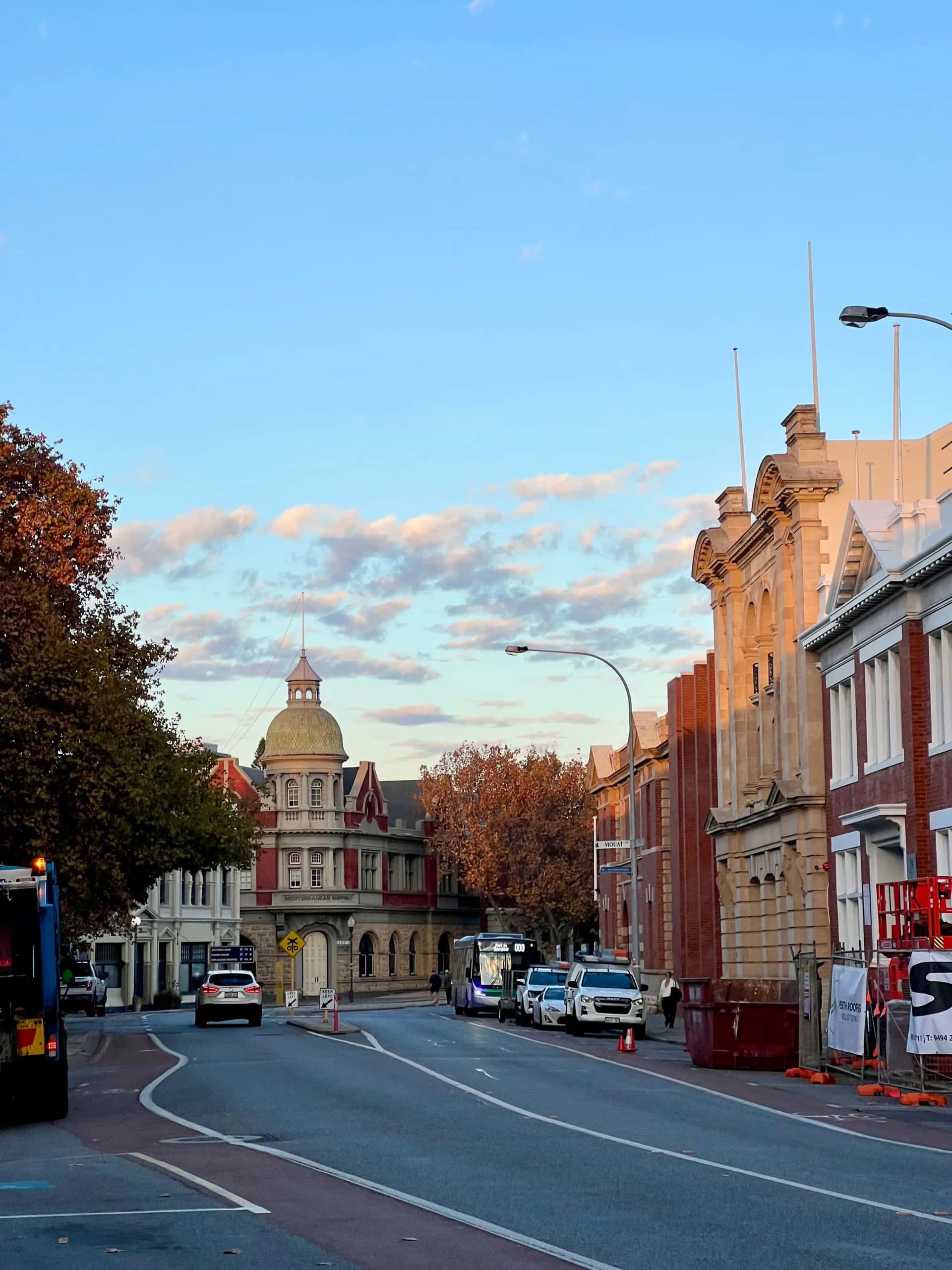 Historische Innenstadt von Fremantle bei Perth – beliebter Stopp für Reisende, die einen Camper ab Perth mieten und Westaustralien erkunden