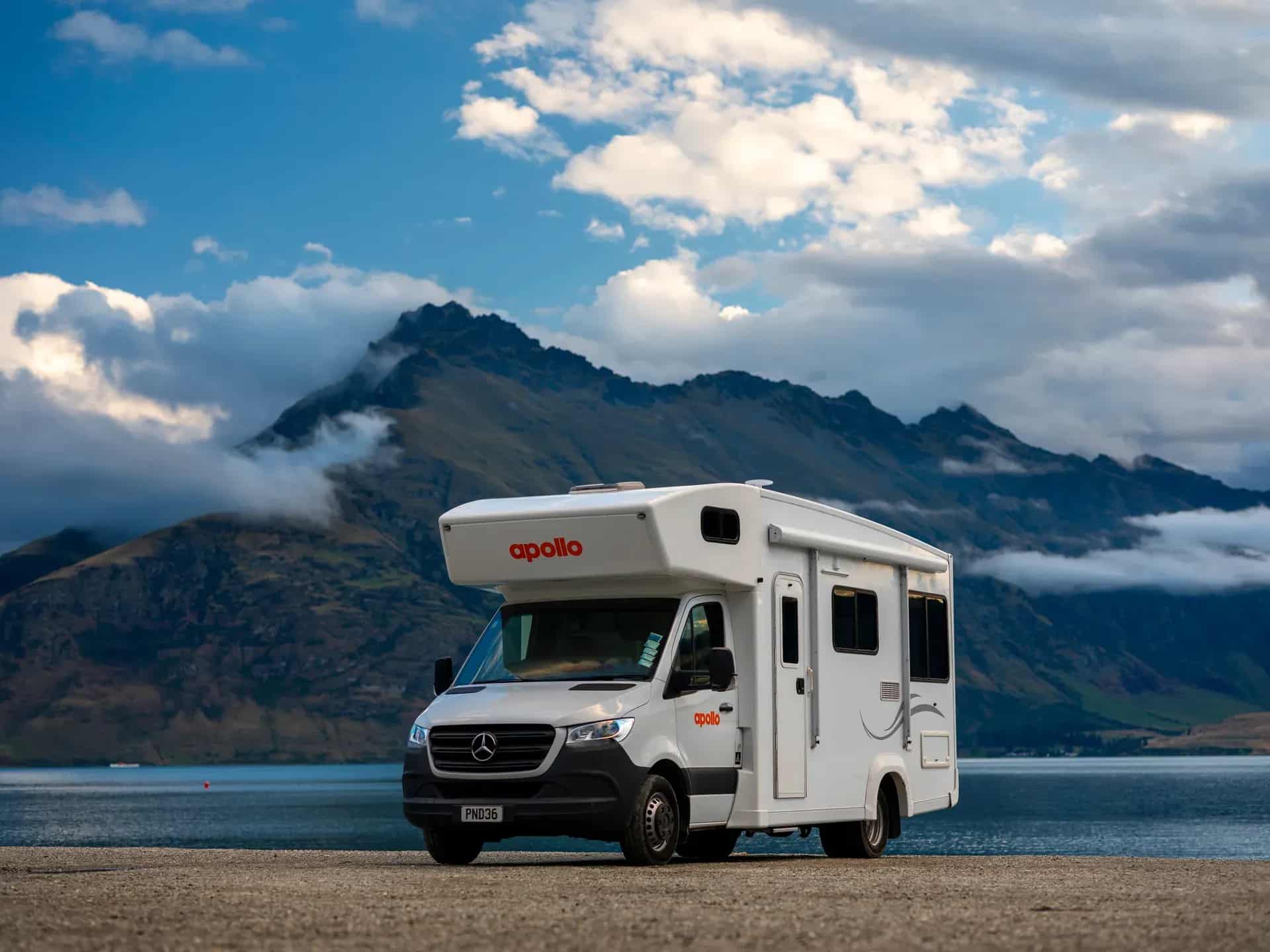 Alkovenwohnmobil, 5 Perosnen, Camper Modell