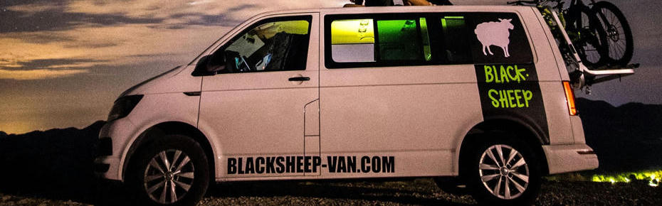 Der Classic Campervan mit erweiterbaren Schafplätzen von Black Sheep Vans mieten in Europa