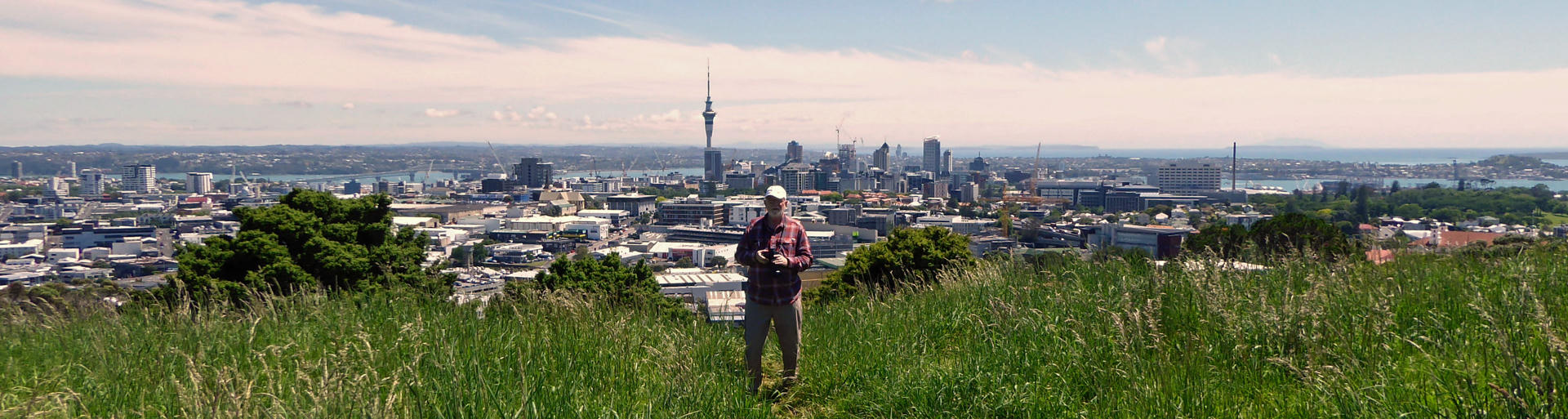 Matthias schaut auf Auckland