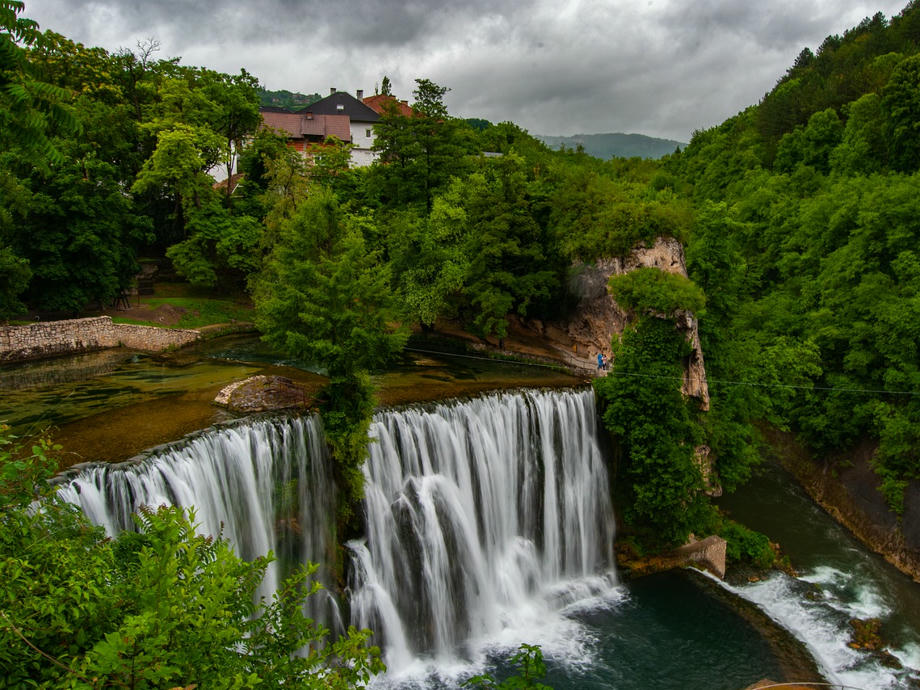 Jajce Wasserfall, Bosnien Wasserfall, Wohnmobil Attraktion Bosnien