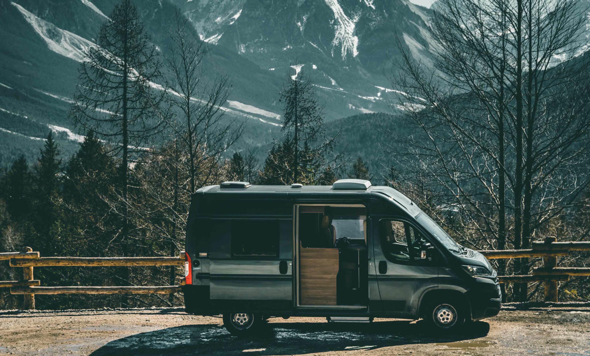 Indie Campers Nomad 2018 Campervan Kastenwagen mieten Europa, für vier Personen, Standheizung