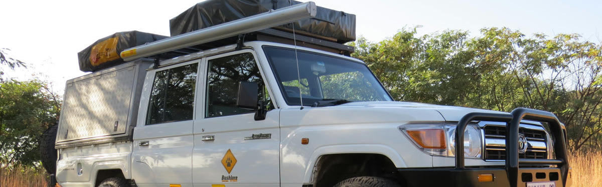 Bushlore CruC4 Toyota Landcruiser 4WD Camper mit zwei Dachzelten für bis zu 4 Personen mieten in Südafrika und Namibia