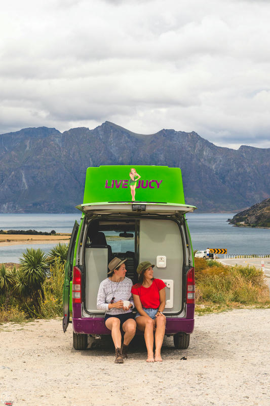 freedom camping Neuseeland, Jucy Rentals Chaser, Hochdach mit Dusche und WC