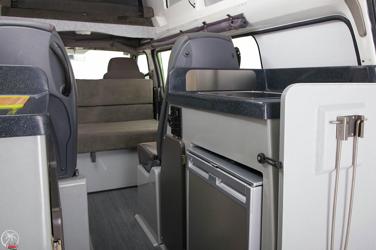 Jucy Rentals Condo Kühlschrank, Ausklapptisch Campervan, Backpacker und Familien