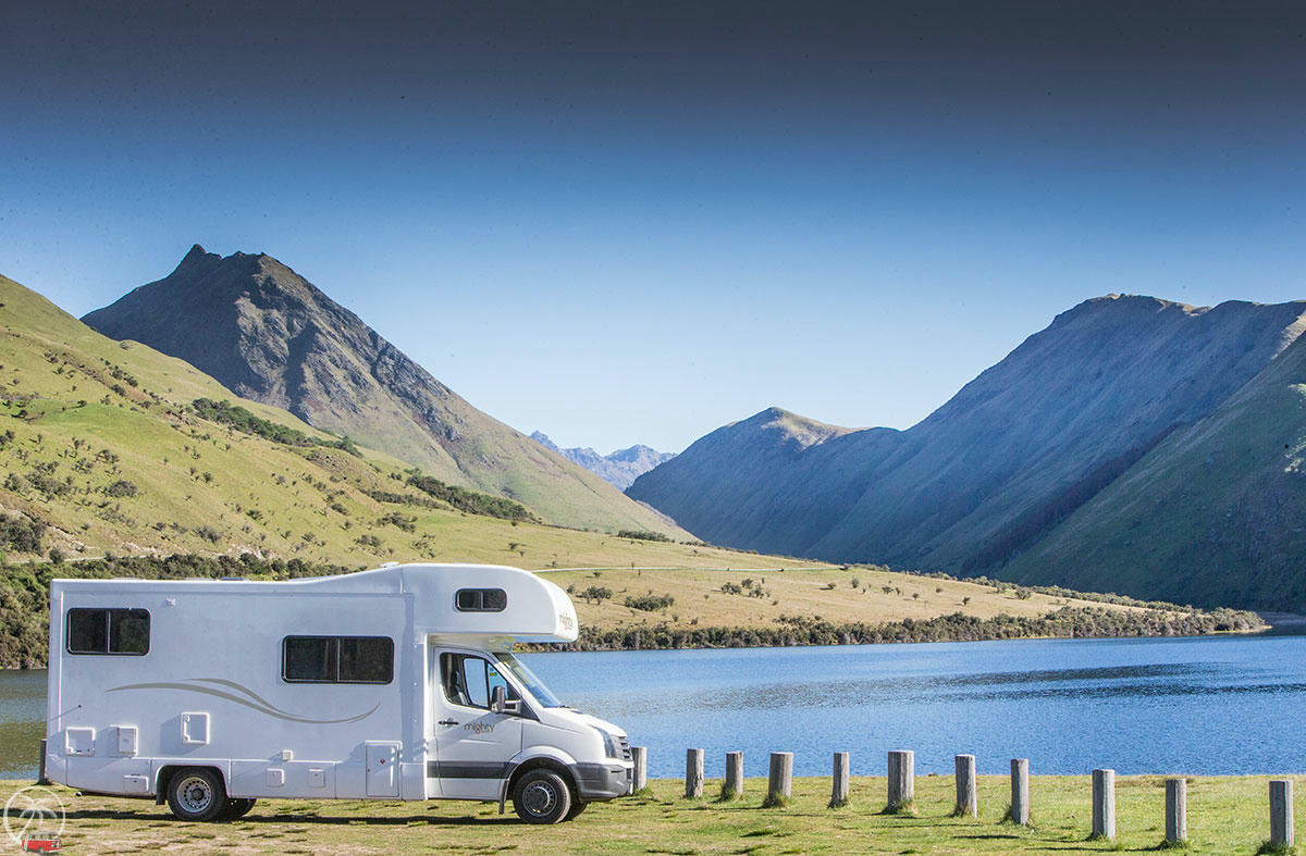 Mighty Big Six, 6-Bett Wohnmobil Neuseeland, self-contained, Freedom Camping