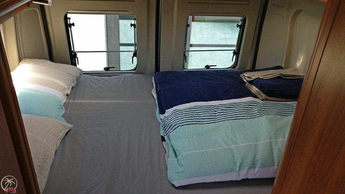 2 -Bett Luxus Camper großes Bett, Vantastic TIMEOUT