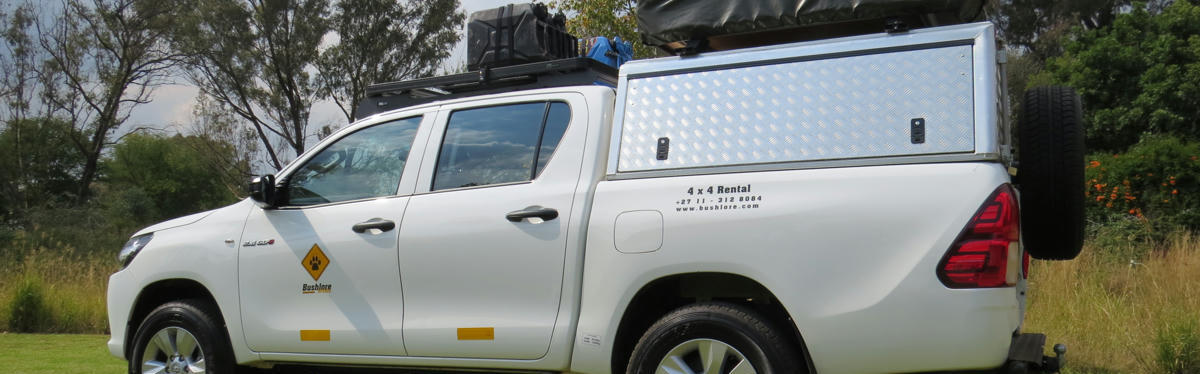 HILC2 von Bushlore Africa in grüner Landschaft