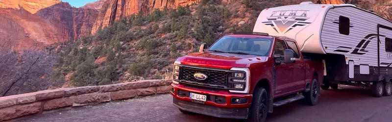 Der Pickup Truck 5th wheel Wohnwagen 24-29ft in den USA. 